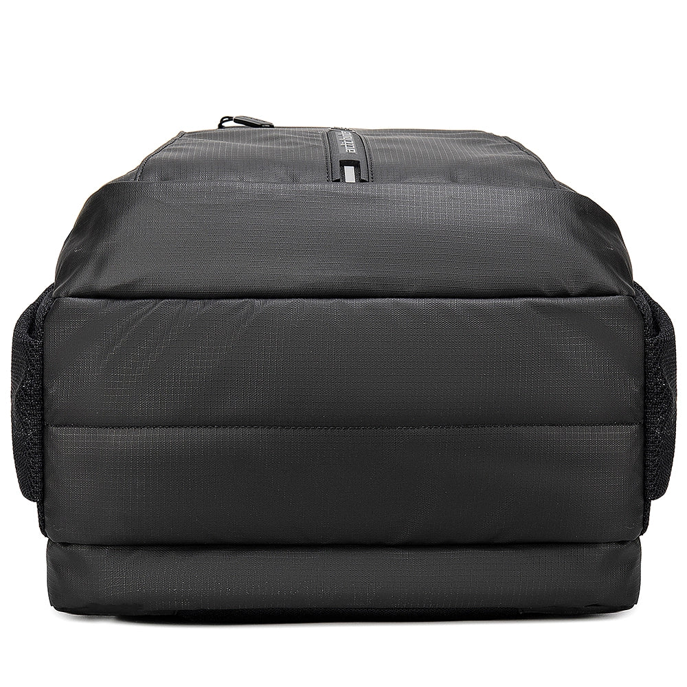 Rucsac unisex pentru laptop 15.6 inch, ergonomic si rezistent la apa cu port USB, Arctic Hunter B00388