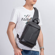 Geanta crossbody, tip rucsac unisex, cu port USB si buzunar ascuns pe spate, din poliester rezistent la stropi, BANGE BG1910