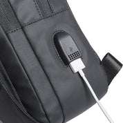 Rucsac mic crossbody unisex din 2 compartimente, din poliester rezistent la stropi, cu port USB si buzunar antifurt, BANGE BG22002