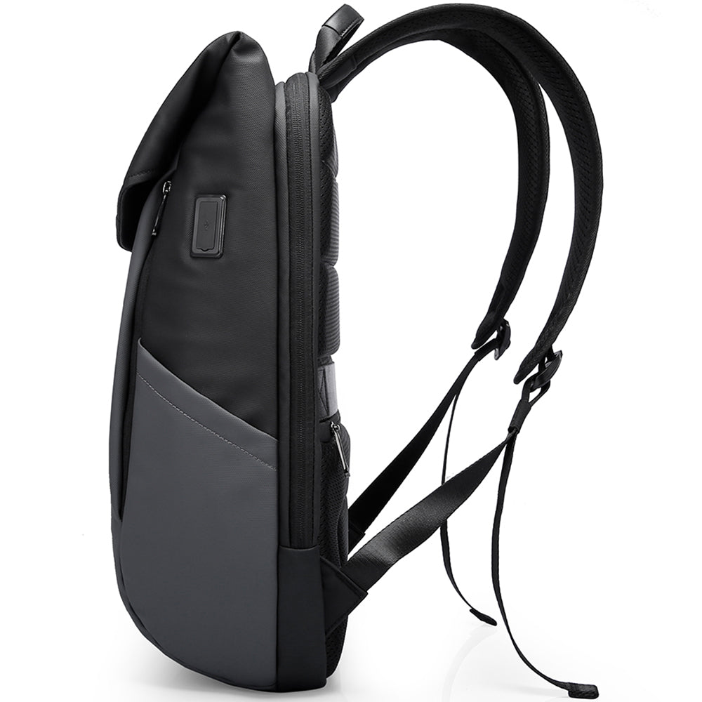 Rucsac smart modern unisex, compartiment laptop 15.6 inch, din poliester este rezistent la stropi, cu clapa magnetica si port USB, BANGE BG2575