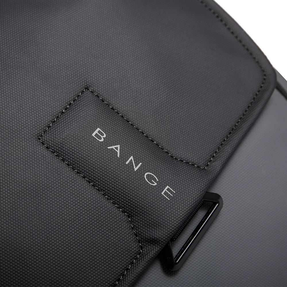 Rucsac smart modern unisex, compartiment laptop 15.6 inch, din poliester este rezistent la stropi, cu clapa magnetica si port USB, BANGE BG2575