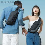 Geanta crossbody unisex, din poliester este rezistenta la stropi, trident superior pentru umbrela sticla, inel retractabil pentru chei, BANGE BG7312