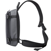 Geanta crossbody, tip rucsac unisex, din poliester este rezistenta la stropi, spate moale captusit cu buzunar antifurt, bareta cu trident si inel retractabil pentru chei, BANGE BG7322