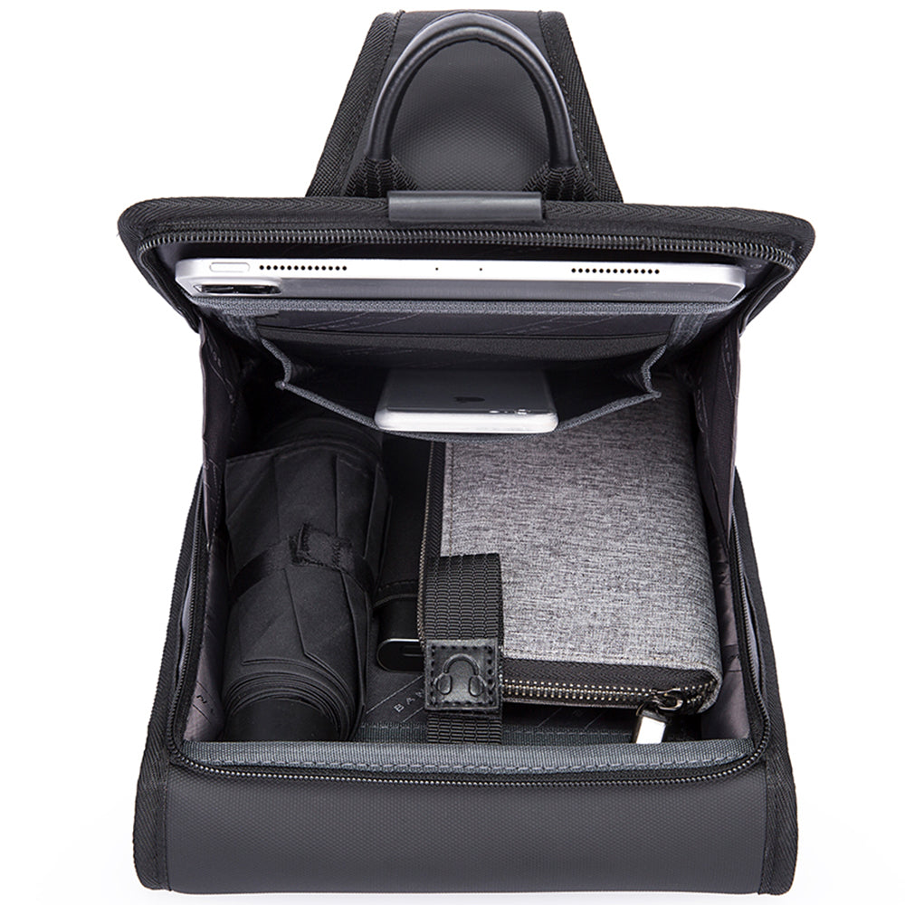 Geanta crossbody, tip rucsac unisex, forma patrata, din poliester rezistent la apa, bareta cu trident, compartiment pentru tableta 9,7 inch BANGE BG7323