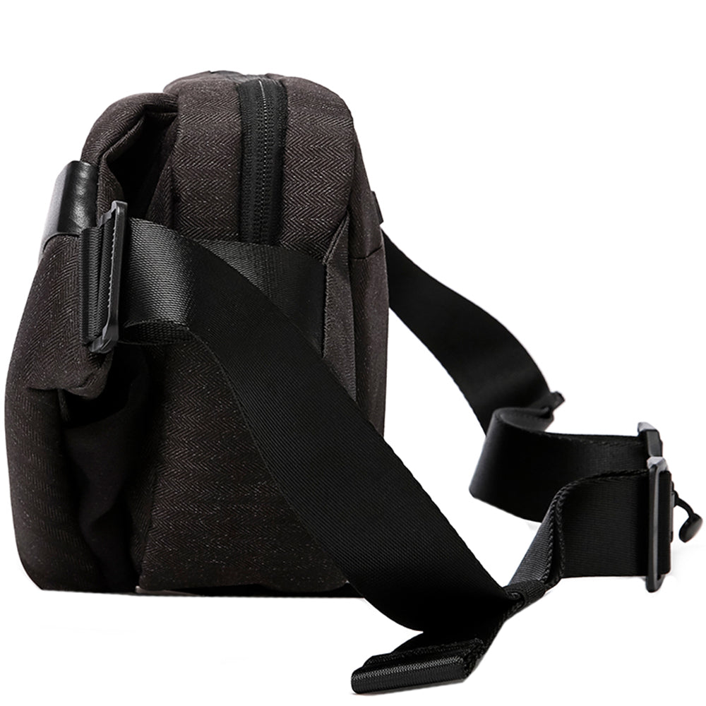 Geanta crossbody unisex, din poliester este rezistenta la apa, inel retractabil pentru chei, buzunar antifurt BANGE BG7399