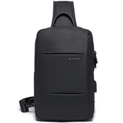 Rucsac crossbody unisex universal, slim si modern, cu port USB, din poliester este rezistent la stropi, BANGE BG77107