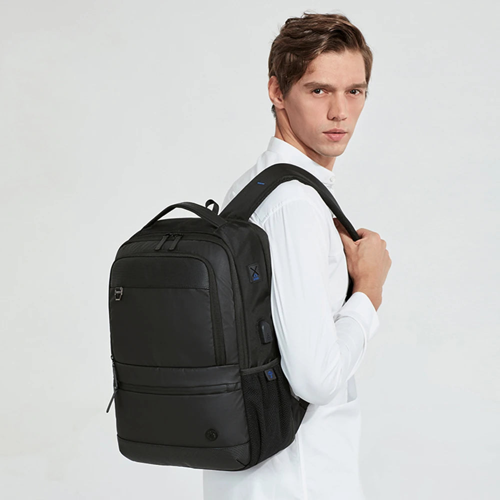 Rucsac laptop, extensibil, port USB si rezistent la stropi, Golden Wolf GB00402