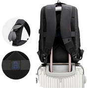Rucsac laptop, extensibil, port USB si rezistent la stropi, Golden Wolf GB00402