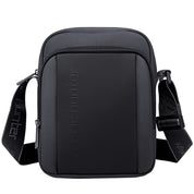 Geanta crossbody messenger unisex, rezistentaa la stropi Arctic Hunter K00542