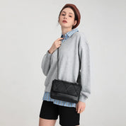 Geanta de umar pentru dama, stil casual  design rhombus, cu lant si clapa din piele PU, Miss Lulu LH2253